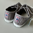 갤러리 뷰어로 이미지로드, <Cienta>Double strap velcro sneaker - GRAY 78777
