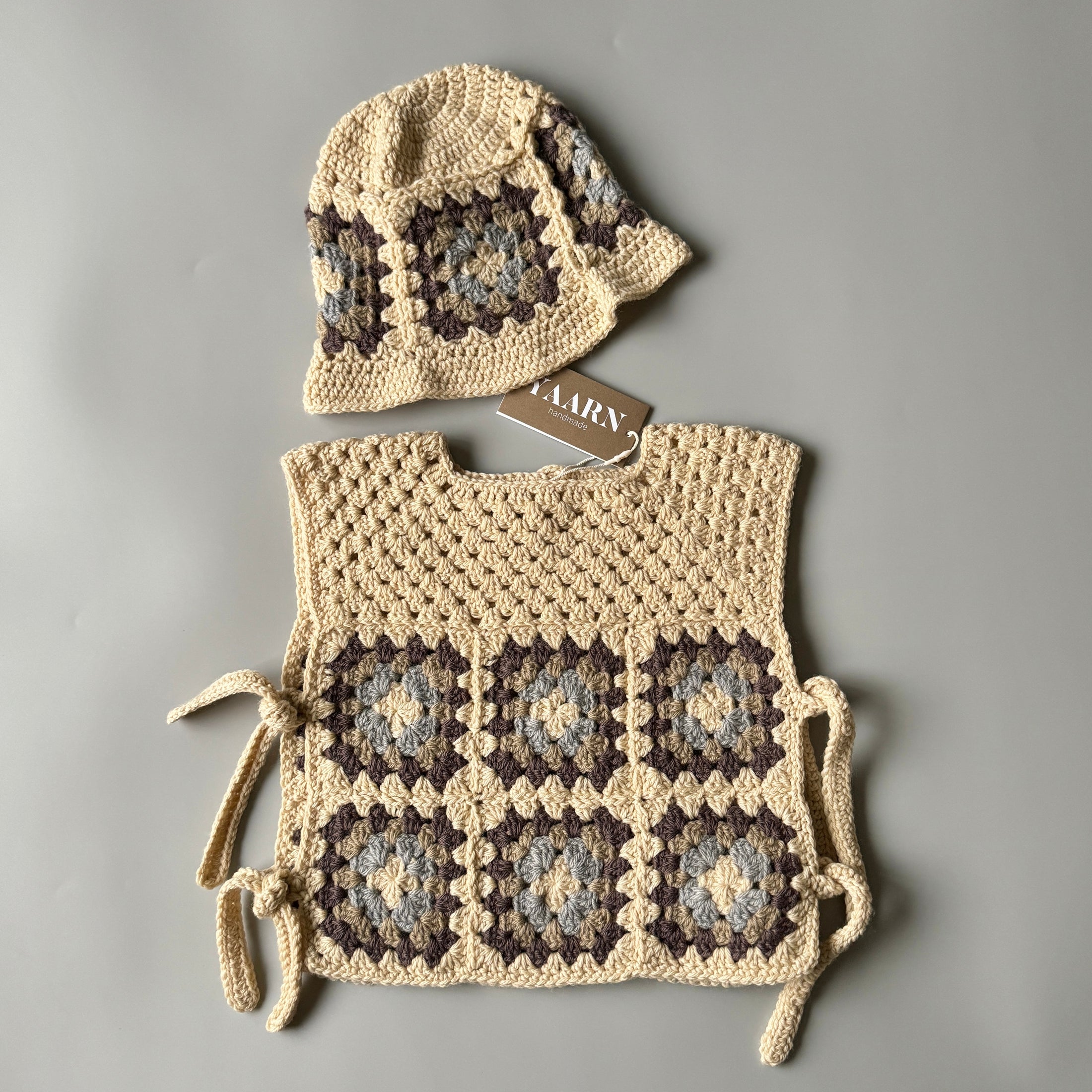 <YAARN>Woolen Vest ROWAN - GSQ Neutral（1-6Y）