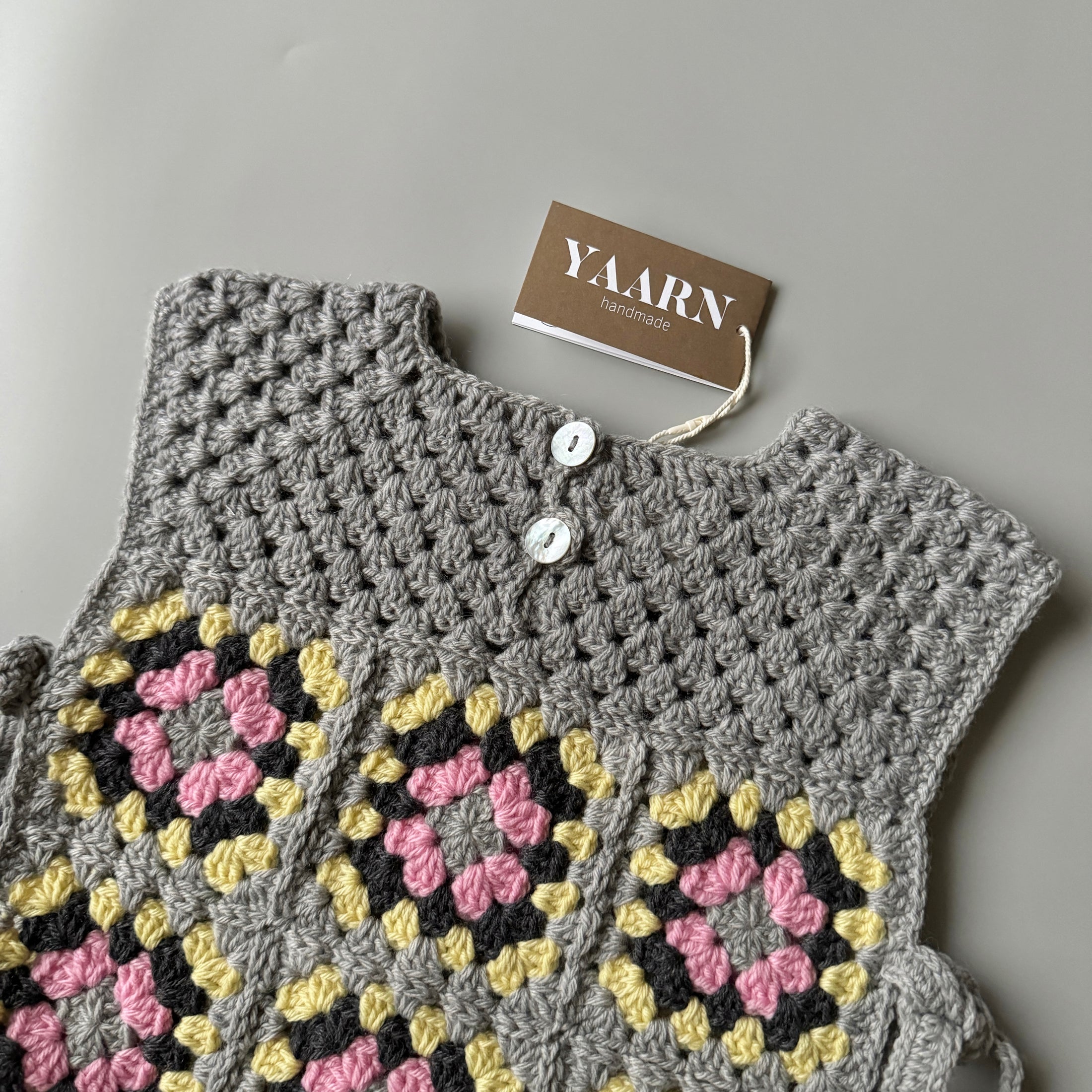 <YAARN>Woolen Vest ROWAN - GSQ Pink（1-6Y）