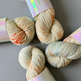 갤러리 뷰어로 이미지로드, <FLUFFWEAR>SUPER WASH MERINO WOOL YARN - SATSUMA SKY
