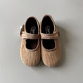 Load image into Gallery viewer, <Cienta>Corduroy formal strap shoes - BEIGE 500049
