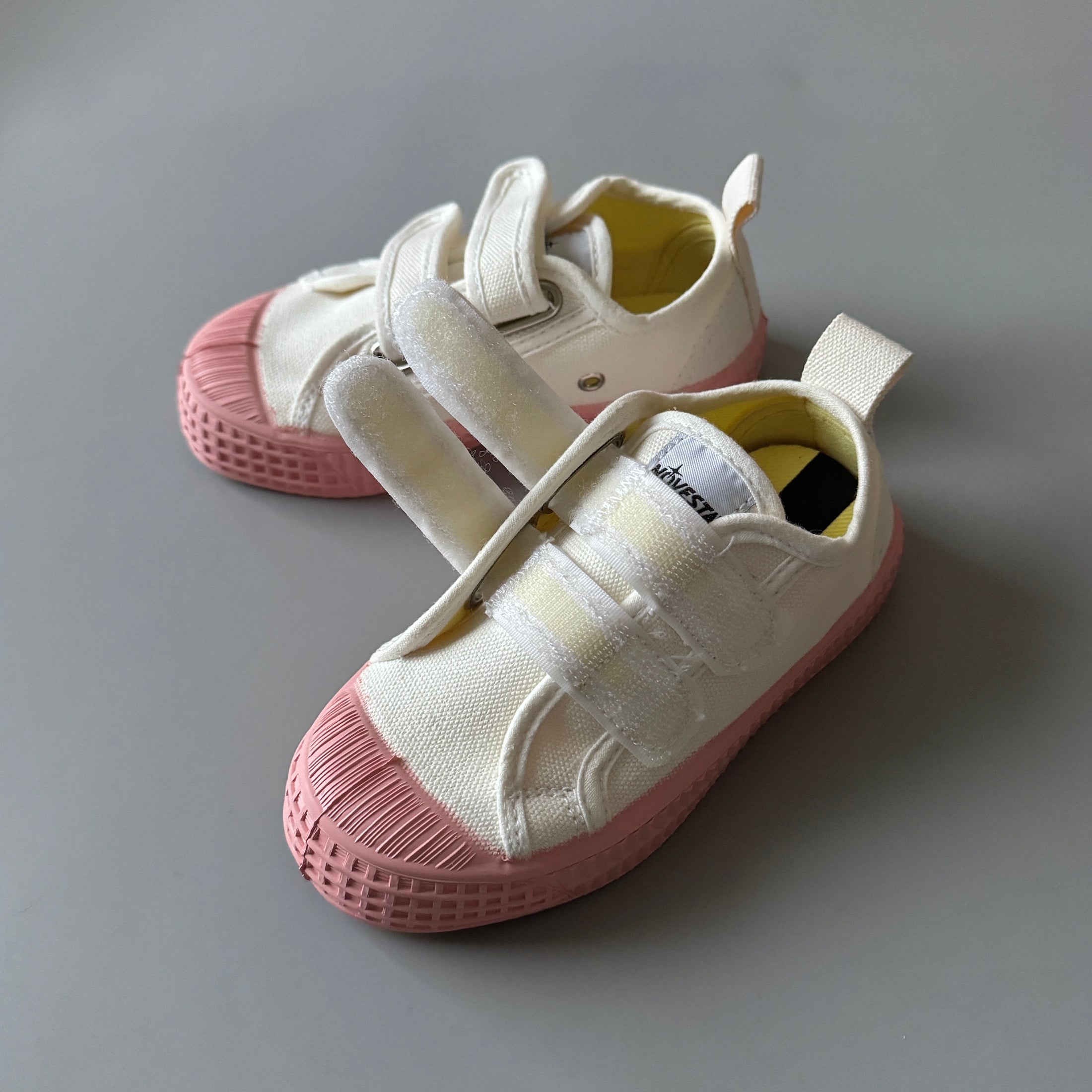 <NOVESTA> KIDS VERCLO COLOR SOLE 10WHITE/PINK（14.5cm-17.5cm）