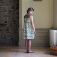 Gallery viewerに画像を読み込む, 【送料無料】<Little Cotton Clothes> Evie Dress Hawthorn Floral（2-6Y）
