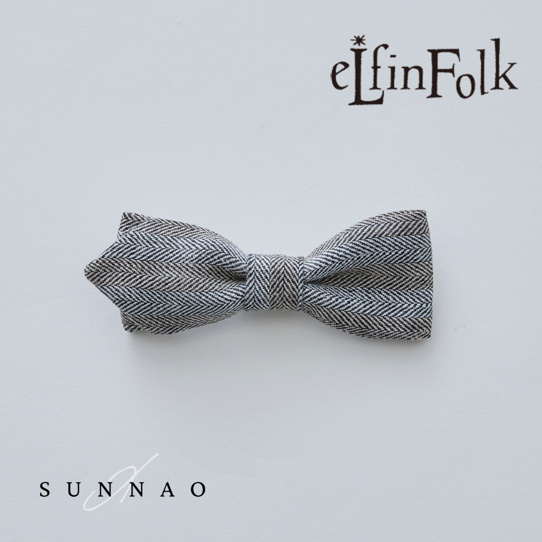 <elfinfolk> Ceremony Bowtie - Blue gray</elfinfolk>