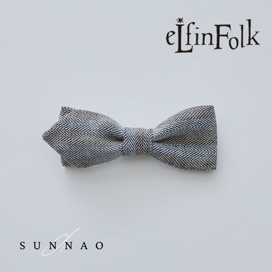 <elfinfolk> Ceremony Bowtie - Blue gray</elfinfolk>