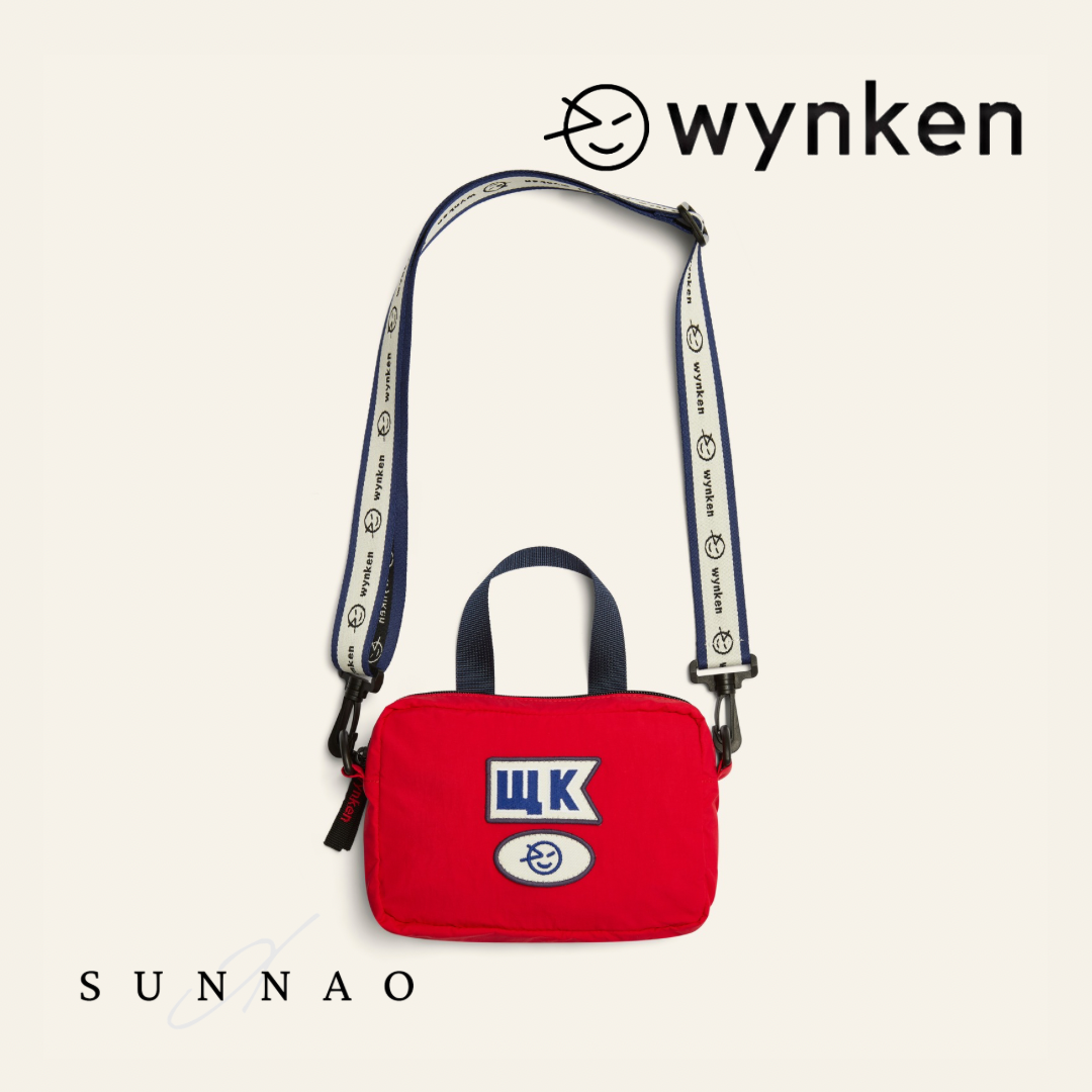 <Wynken>Nylon badge bag