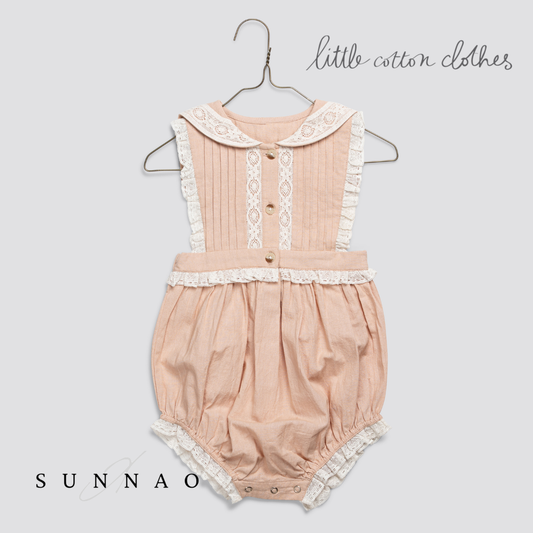 <Little Cotton Clothes> Beatrix Romper in Powder　