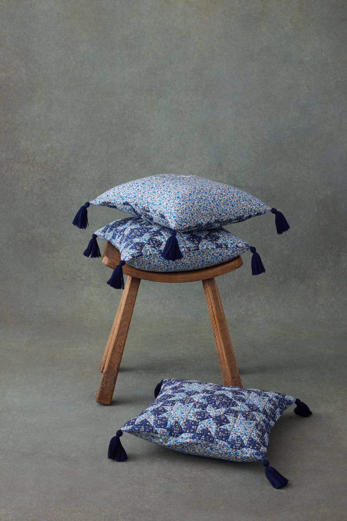 <Louise Misha> CUSHION COVER JIMO - MID STAR PATCHWORK
