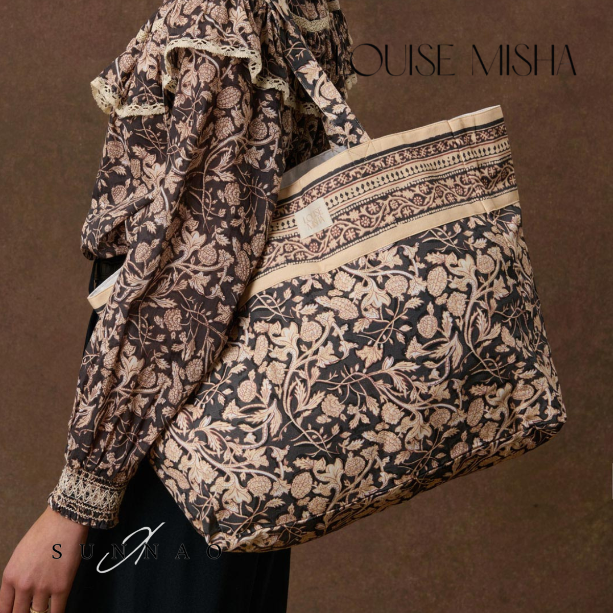 <Louise Misha> TOTE BAG BEVERLY - BLACK BLOOMING WOODS　