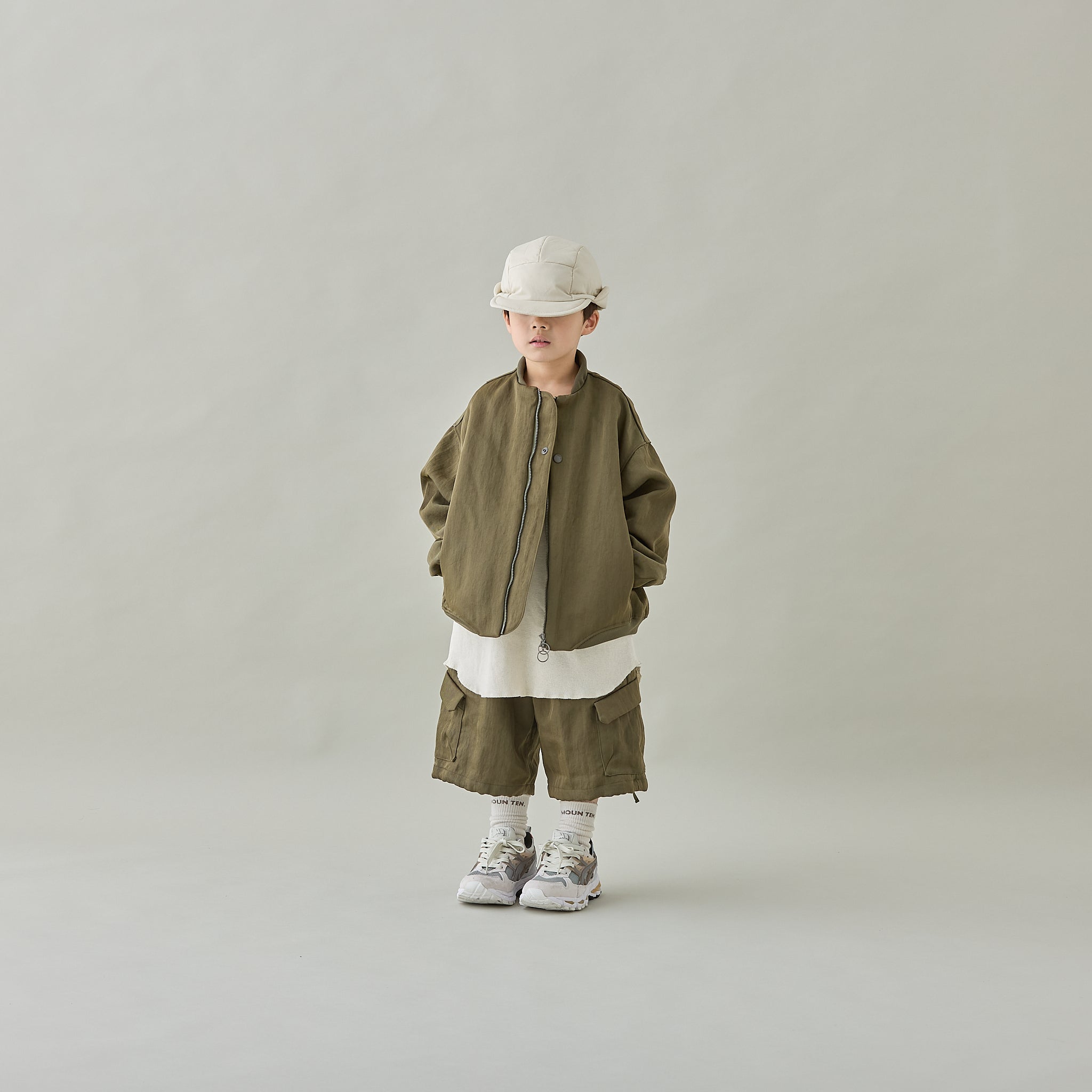 <Moun ten.> bright twill zip blouson - olive drab