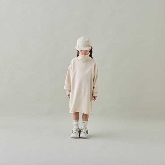 <Moun ten.> sweat highneck - sand