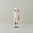 갤러리 뷰어로 이미지로드, <Moun ten.> sweat highneck - sand
