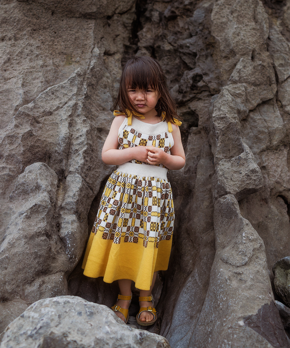 <MABLI> PICNIC VEST - LATTE - DROP1