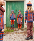 Gallery viewerに画像を読み込む, <MABLI>ERYRI CARDIGAN - DENIM/PUMPKIN  (18M-6Y)
