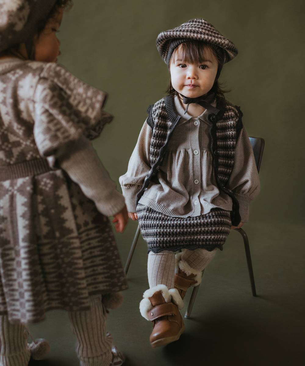 <MABLI>ARTIST SMOCK - UMBER (18M-6Y)