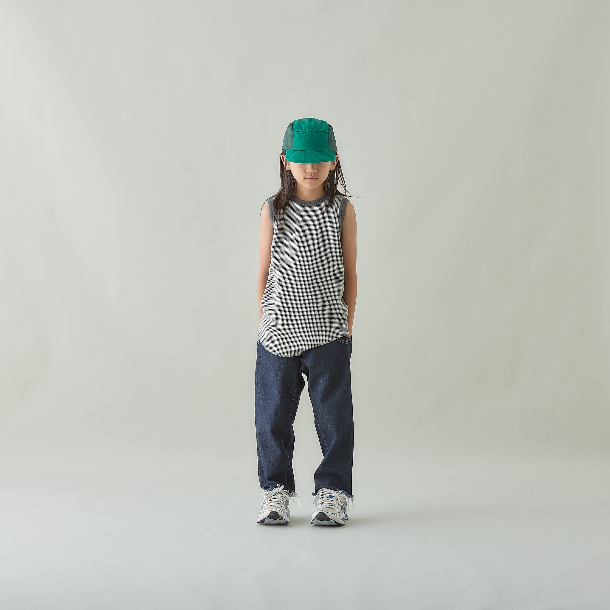 <Moun ten.> bicolor waffle tanktop - gray x charcoal