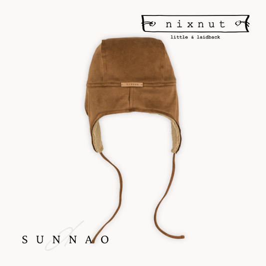 <Nixnut> Winter Hat - Caramel