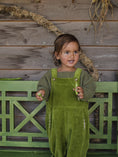 Gallery viewerに画像を読み込む, <Organic zoo>Peapod Farmer Dungarees（1-4Y）
