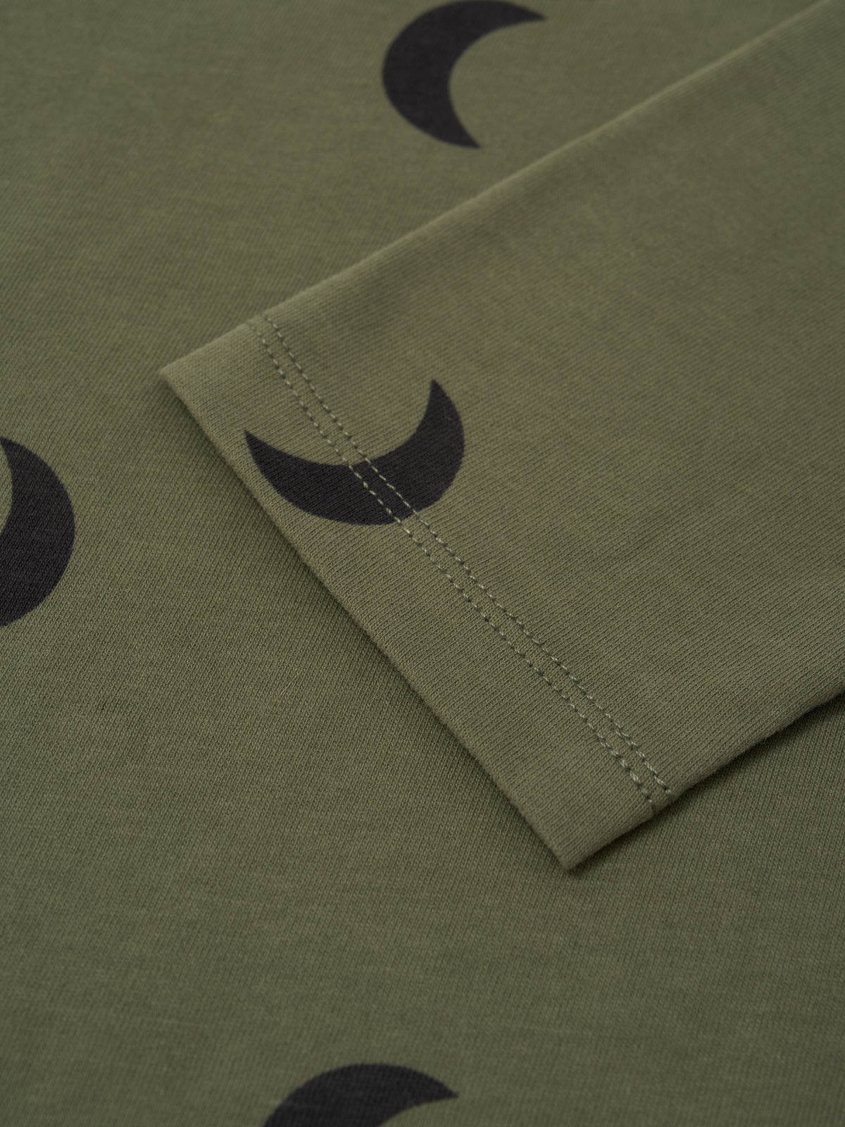<Organic zoo> Pine Midnight Long Sleeve T-Shirt