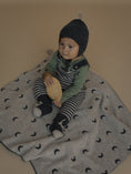 Gallery viewerに画像を読み込む, <Organic zoo> Charcoal Stripes Wool Salopettes
