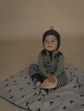 Gallery viewerに画像を読み込む, <Organic zoo> Charcoal Stripes Wool Salopettes
