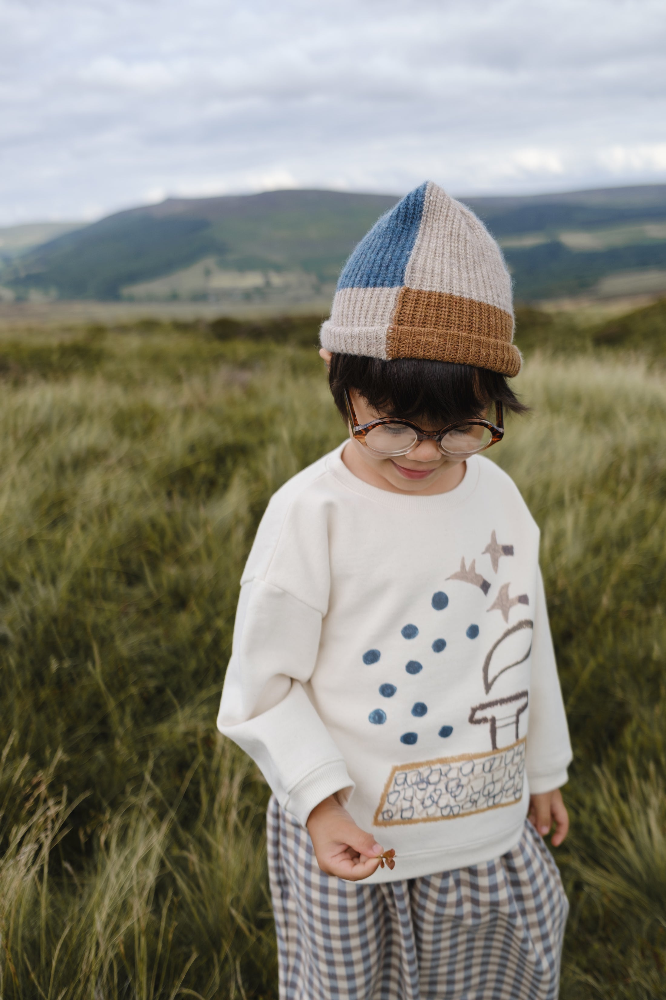 <Organic zoo> Rooftop Gathering Sweatshirt Undyed