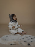 갤러리 뷰어로 이미지로드, <Organic zoo> Undyed Midnight Sweatshirt
