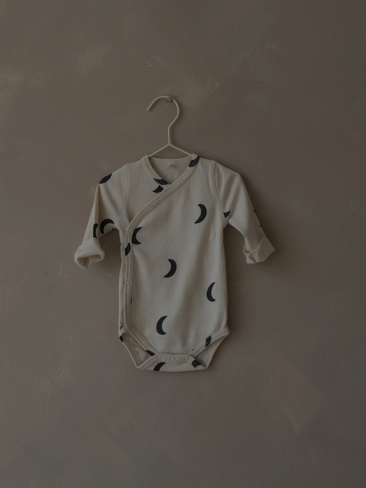 <Organic zoo> Undyed Midnight Wrap Bodysuit