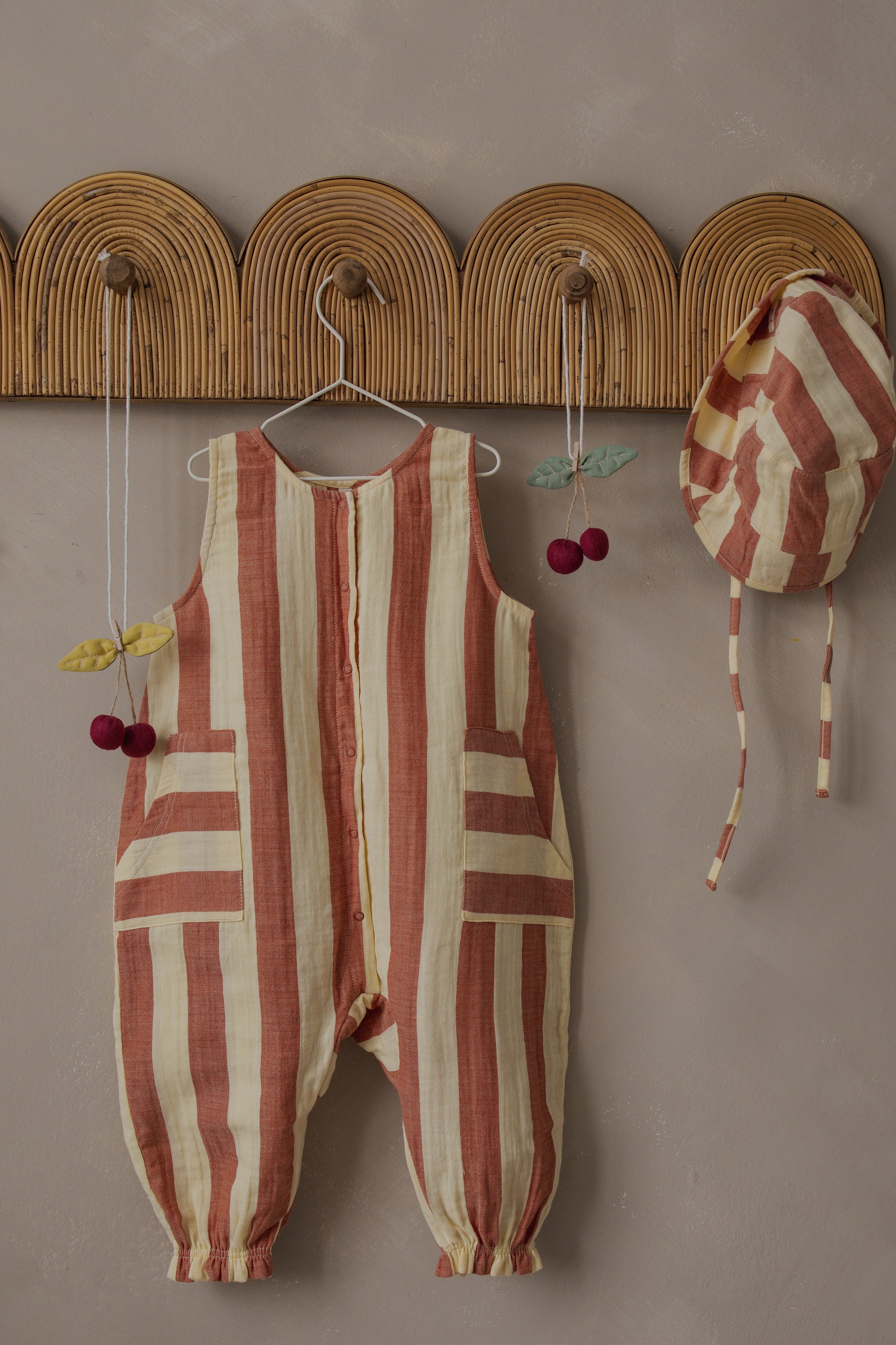 <Organic zoo> Tomato Stripes Jumpsuit - DROP1