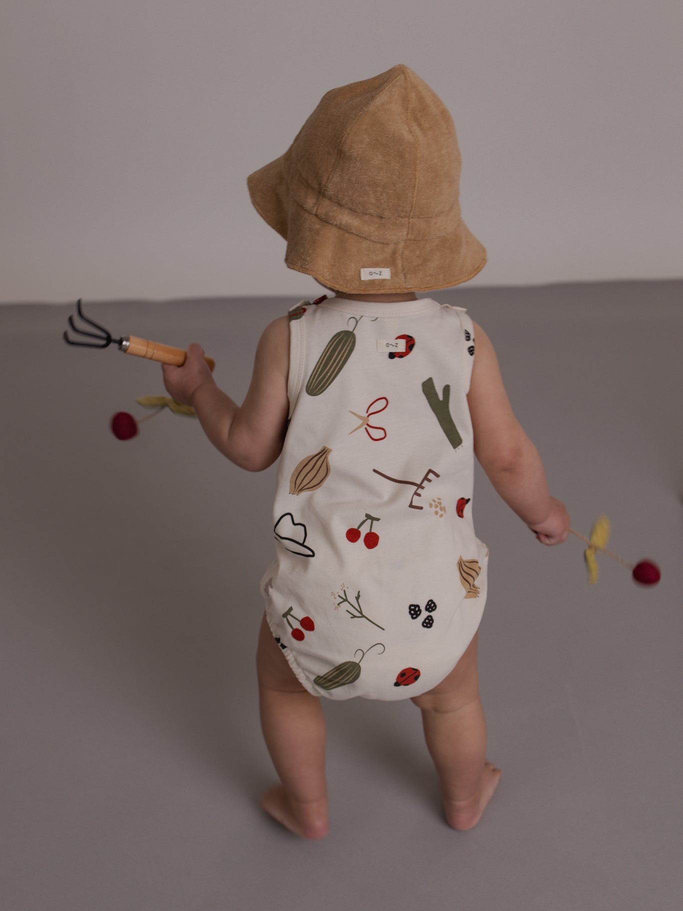 <Organic zoo> Grow & Gather Sleeveless Bodysuit - DROP1　