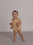 Load image into Gallery viewer, <Organic zoo> Honeycomb Gingham Spaghetti Bodysuit - DROP1　
