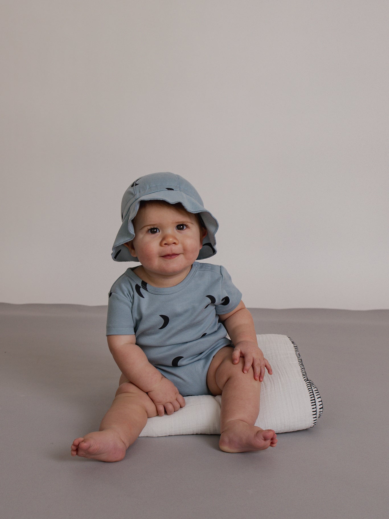 <Organic zoo> River Midnight Short Sleeve Bodysuit - DROP1　