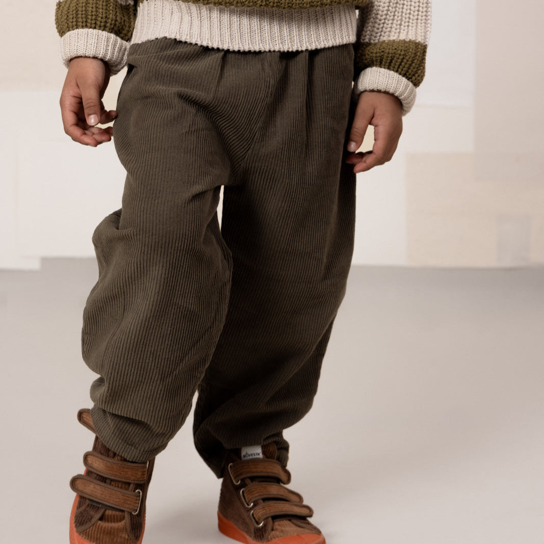 <STUDIO BOHEME PARIS> CARROT PANTS - DARK TAUPE