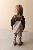 Gallery viewerに画像を読み込む, <Phil&Phae>Twill loose dungarees - dust（2-6Y）
