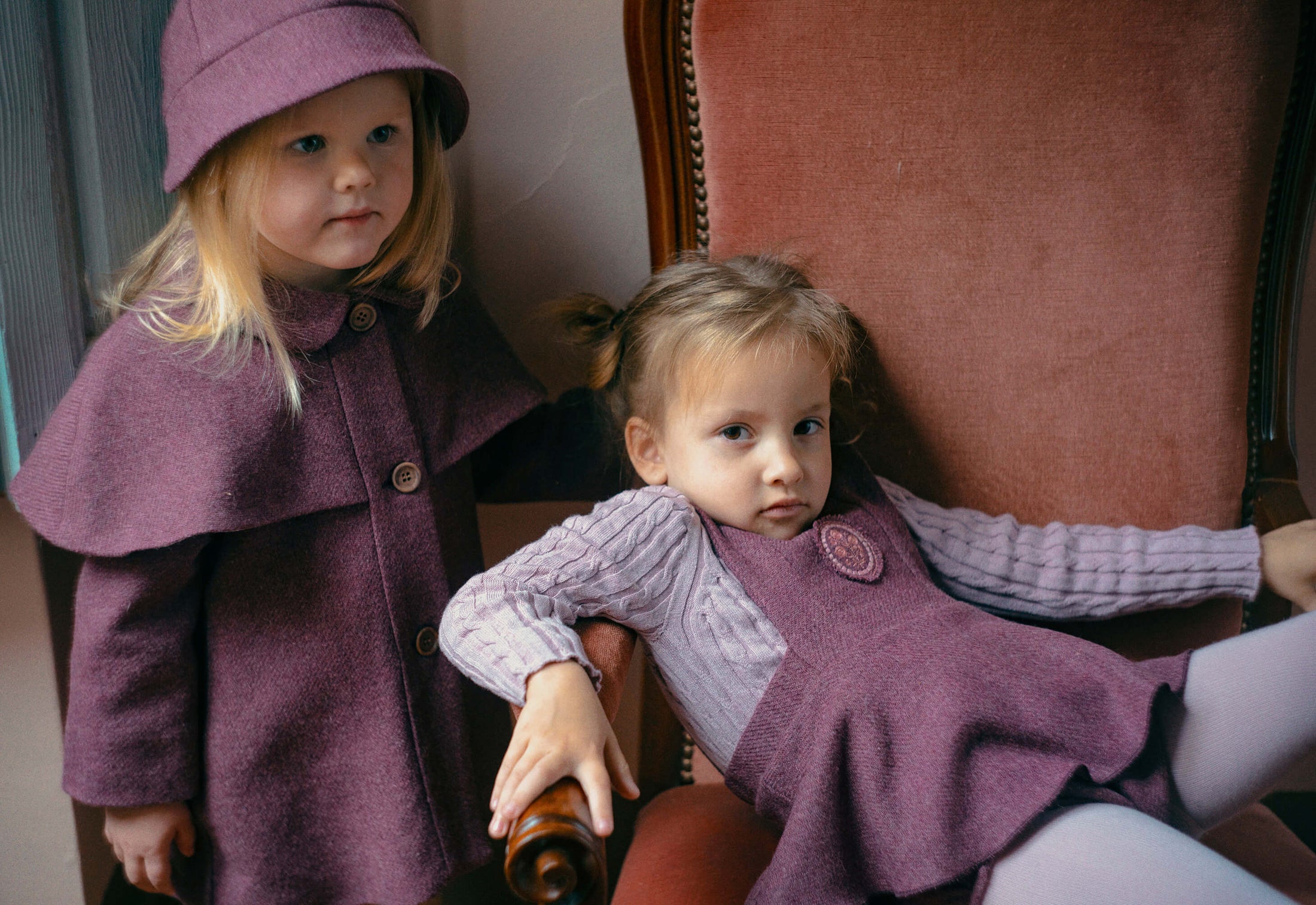 <Popelin> Mod.60.2 - Wine red woollen cape coat　