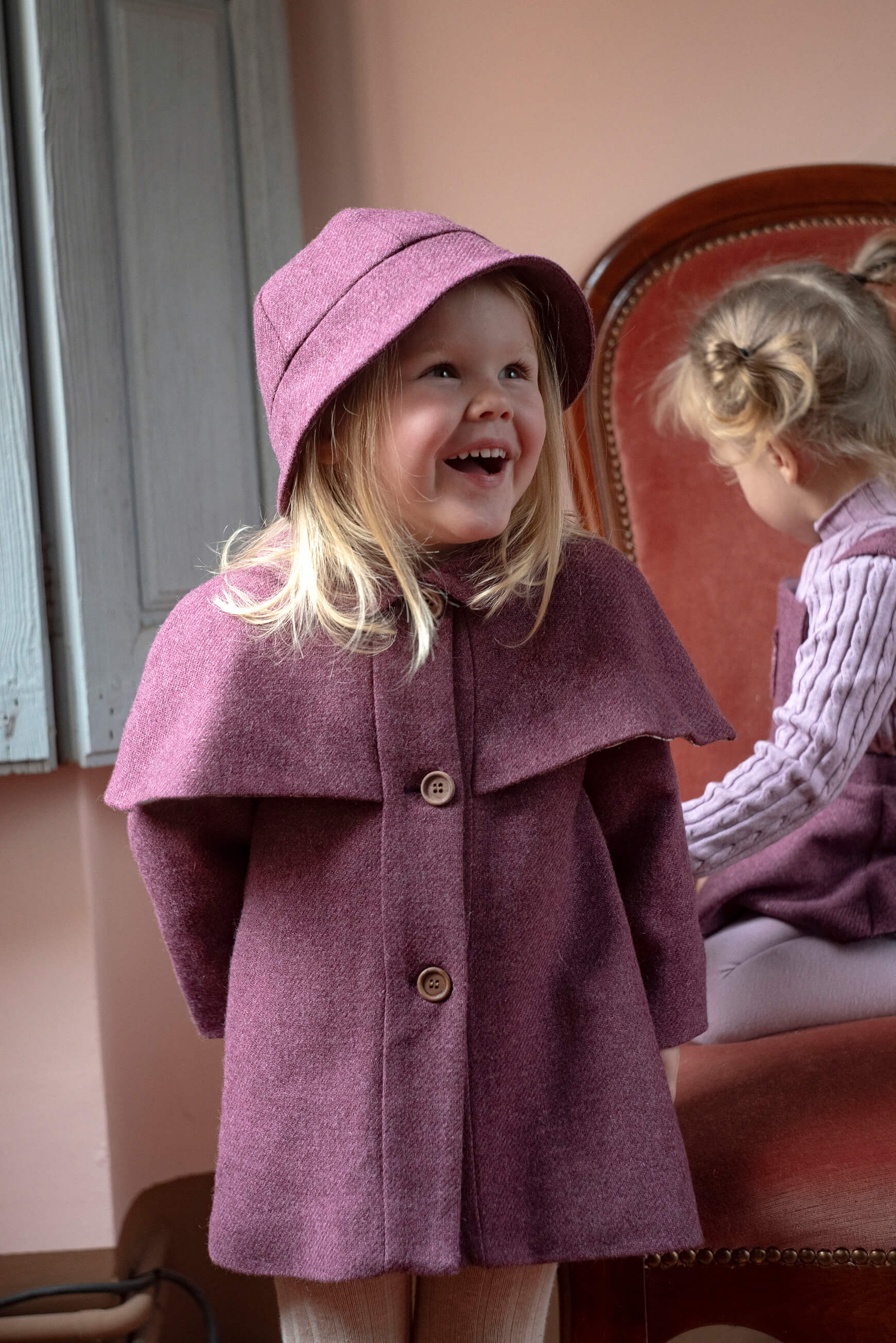 <Popelin> Mod.60.2 - Wine red woollen cape coat　