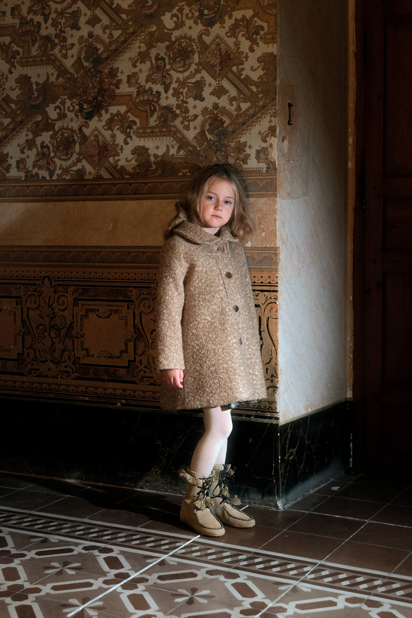 <Popelin> Mod.61.3 - Camel faux fur coat with yoke　