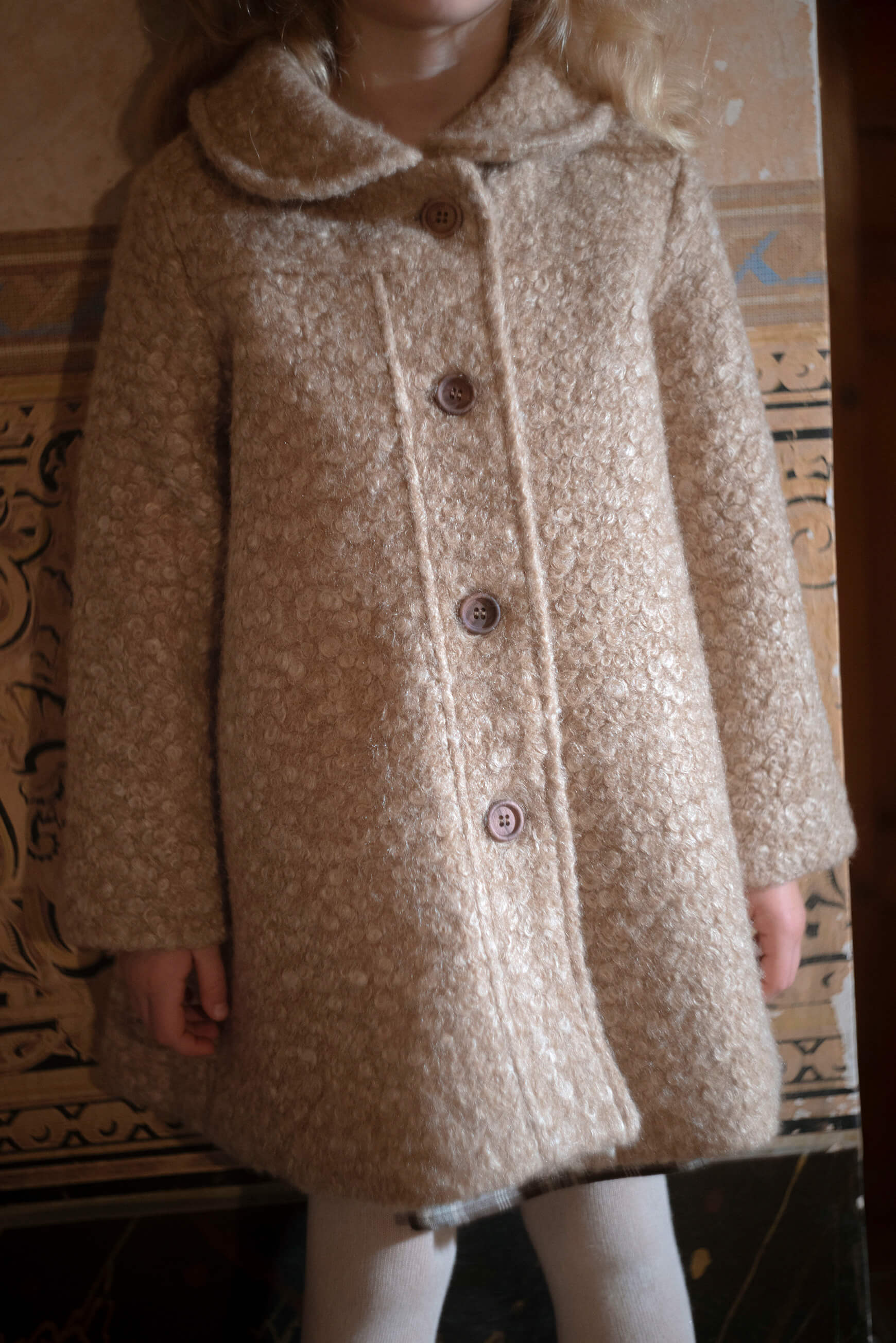 <Popelin> Mod.61.3 - Camel faux fur coat with yoke　