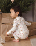 Load image into Gallery viewer, <Quincy mae> BAMBOO PAJAMA SET TOY CHEST　
