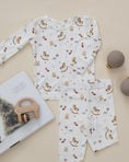 Load image into Gallery viewer, <Quincy mae> BAMBOO PAJAMA SET TOY CHEST　

