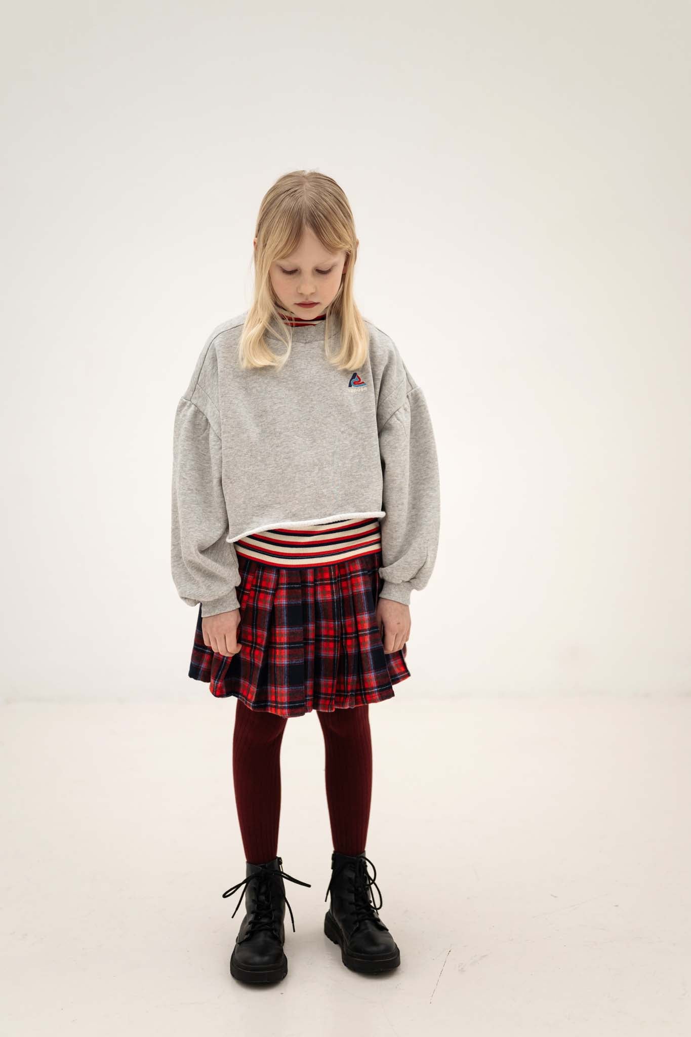 <REPOSE AMS> crop heart sweater -light mixed grey