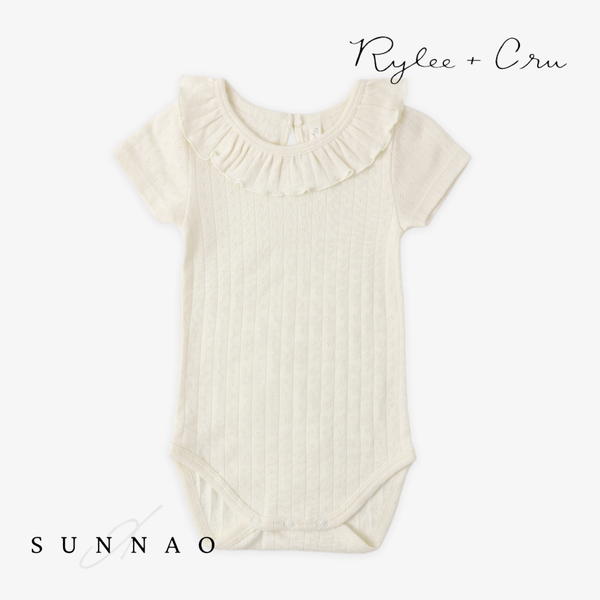 <Rylee + Cru> RUFFLE COLLAR BODYSUIT - IVORY　