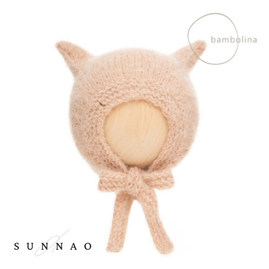 <bambolina> Classic Kitty bonnet - SAND PINK</bambolina>