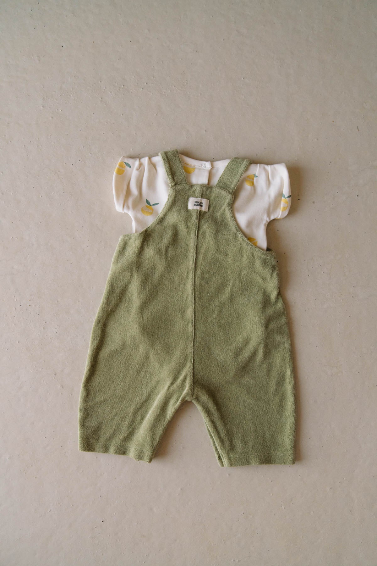 【予約】<STUDIO BOHEME PARIS> OVERALL HOMER - GOLDEN GREEN - DROP1