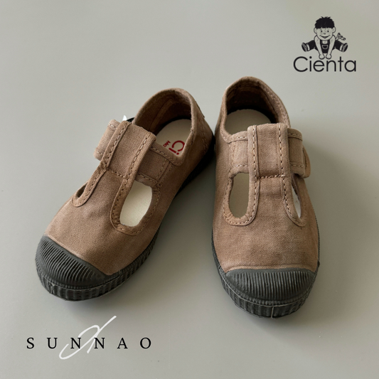 <cienta> T strap black sole shoes - BEIGE 77777</cienta>