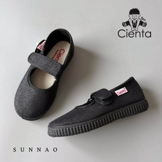 <Cienta>One strap velcro sneaker - LAME BLACK 561131