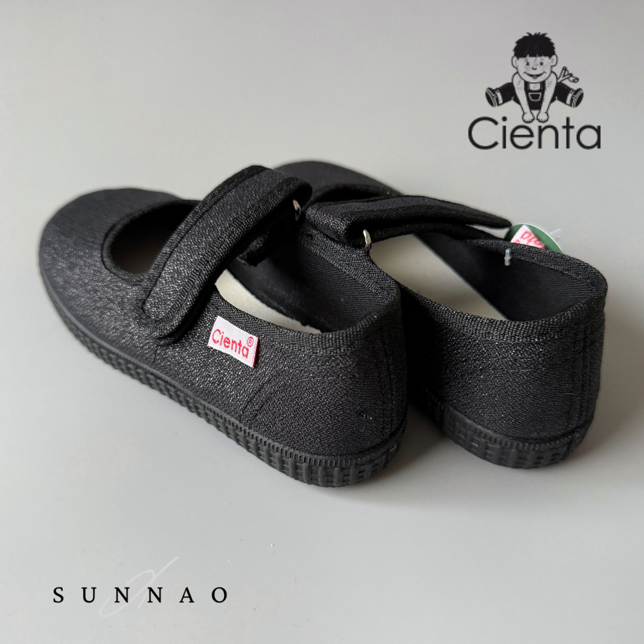 <Cienta>One strap velcro sneaker - LAME BLACK 561131