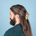 Gallery viewerに画像を読み込む, <COUCOU SUZETTE> Tabby Cat Hair Claw

