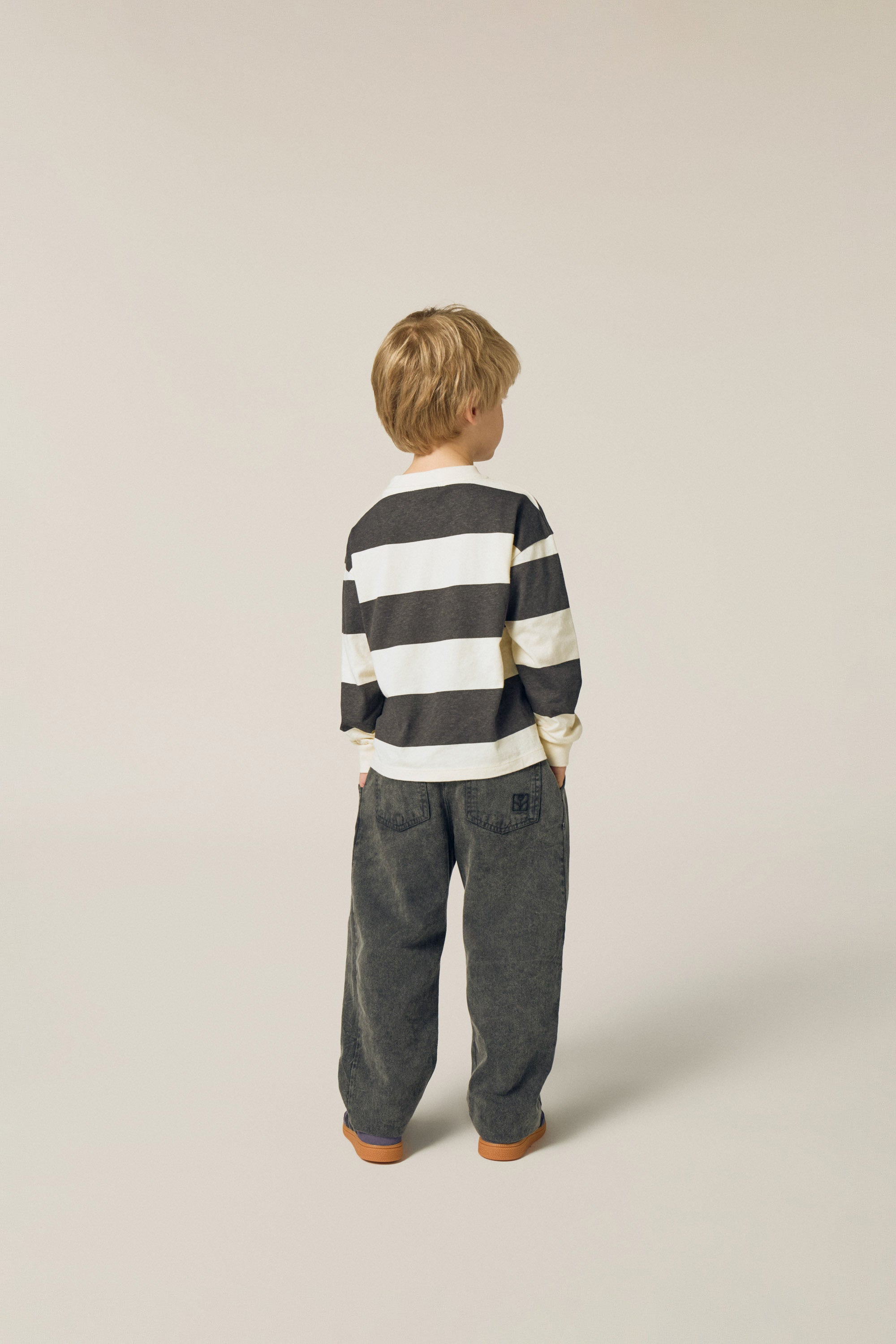 <The Campamento> Grey Stripes Tshirt - GREY