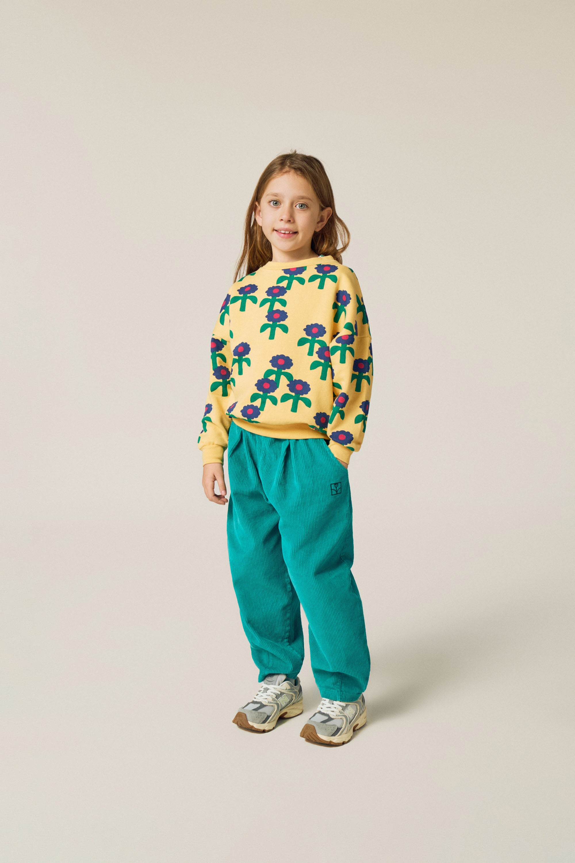 <The Campamento> Blue Daisies Allover Sweatshirt - YELLOW　